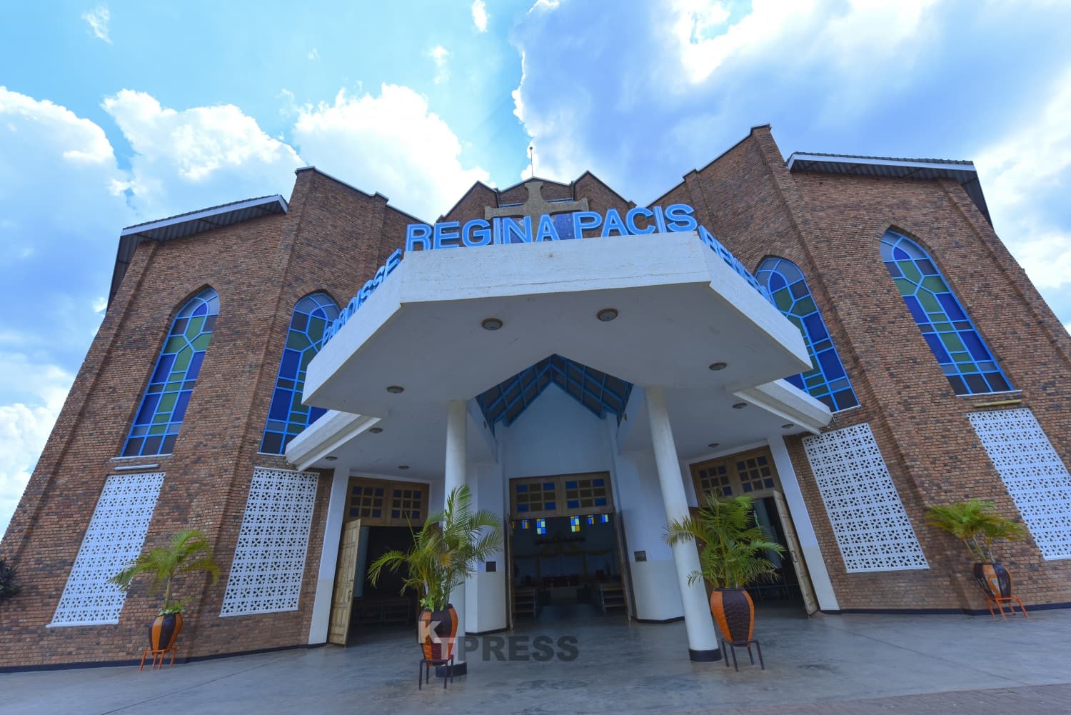 Regina Pacis Church, Remera